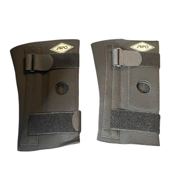 PRO Orthopedic Other - PRO Orthopedic Neoprene Knee Sleeves Pair Black Adjustable Straps Open Patella